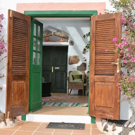 La Casa Caldera Летний дом Фемес