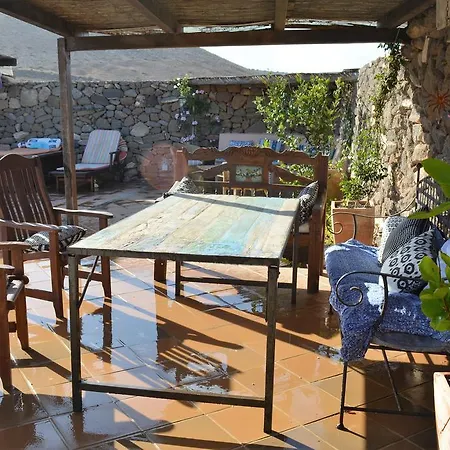 La Casa Caldera Femés