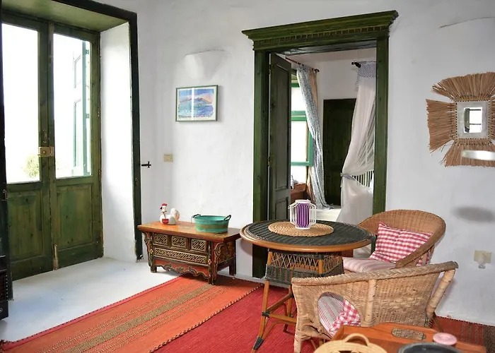 La Casa Caldera * Femés